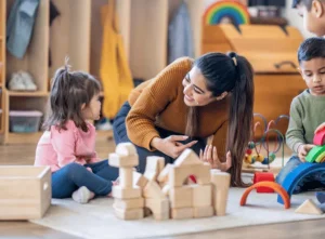 تاثیر مهدکودک بر رشد گفتار کودکان