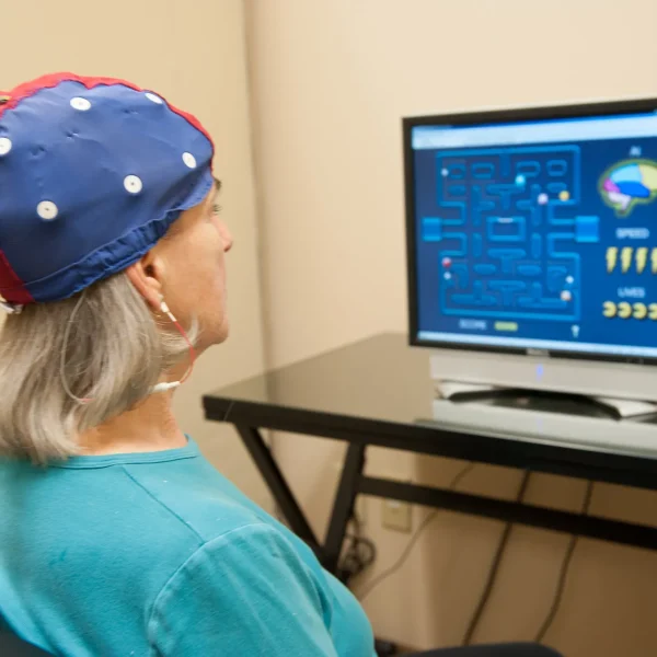 نوروفیدبک در اصفهان