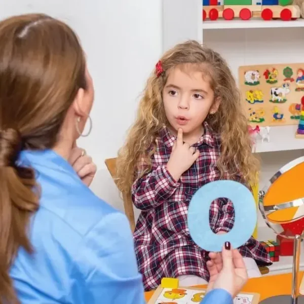 مشکلات تلفظی در کودکان